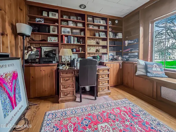 $3,800 | 34 Pinewood Avenue, Saratoga Springs, NY 12866