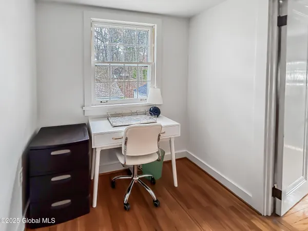 $3,800 | 34 Pinewood Avenue, Saratoga Springs, NY 12866