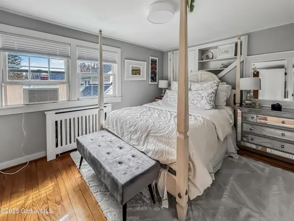 $3,800 | 34 Pinewood Avenue, Saratoga Springs, NY 12866