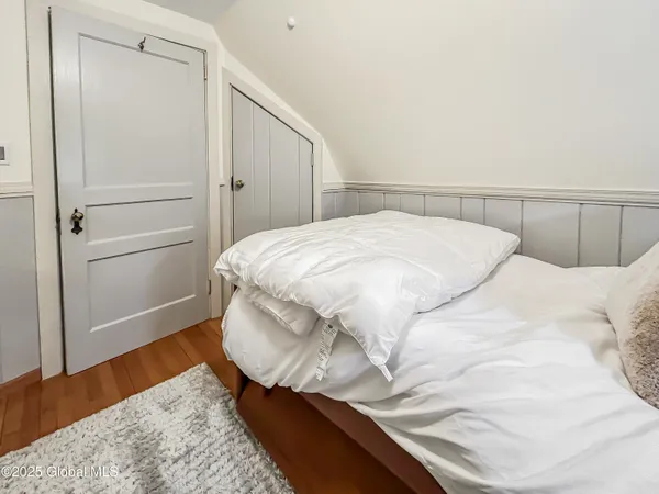 $3,800 | 34 Pinewood Avenue, Saratoga Springs, NY 12866