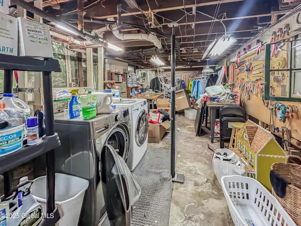 $3,800 | 34 Pinewood Avenue, Saratoga Springs, NY 12866