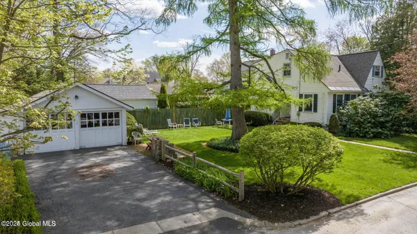 $3,800 | 34 Pinewood Avenue, Saratoga Springs, NY 12866