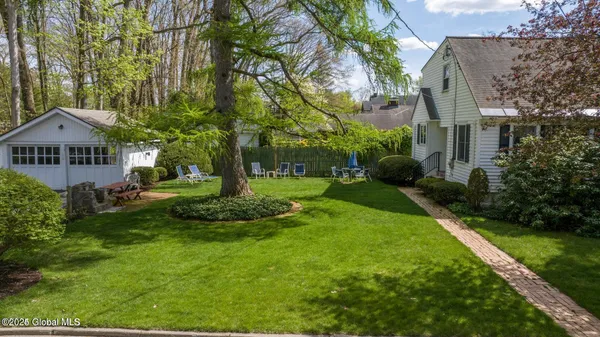 $3,800 | 34 Pinewood Avenue, Saratoga Springs, NY 12866