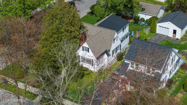 $3,800 | 34 Pinewood Avenue, Saratoga Springs, NY 12866