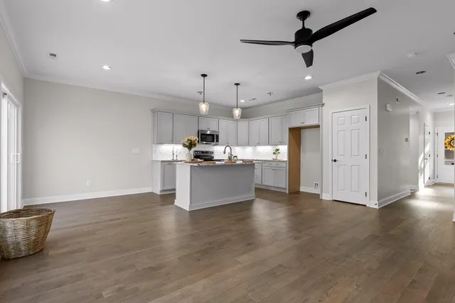 $325,000 | 9089 Dallas Hollow Road, Soddy Daisy, TN 37379