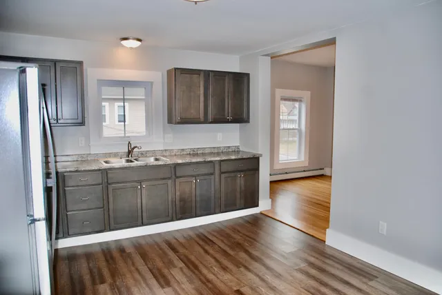 $1,950 | 34 Broadway, Pembroke, NH 03275