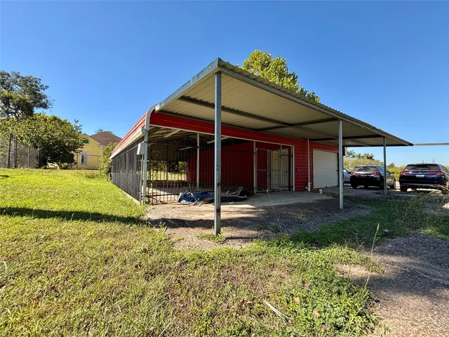 $235,000 | 605 North Richmond Road, Wharton, TX 77488