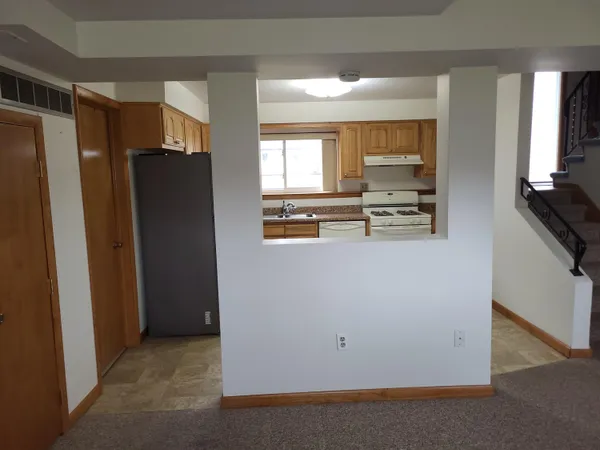 $279,900 | 9420 Saric Drive, Highland, IN 46322