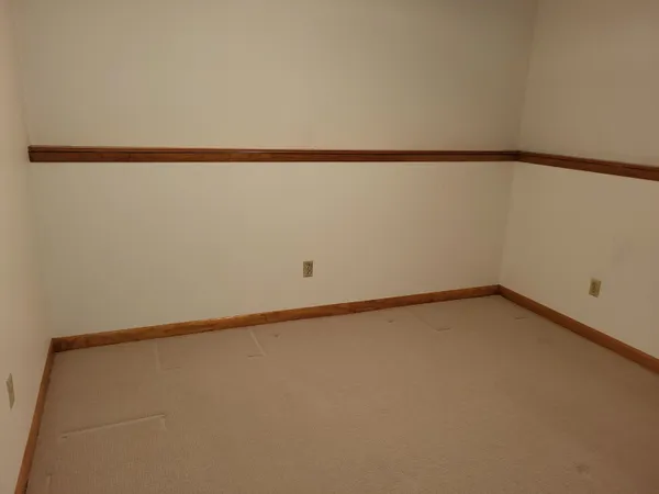 $279,900 | 9420 Saric Drive, Highland, IN 46322