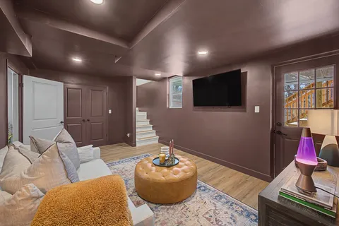 $599,999 | 317 Bonnavue Drive, Hermitage, TN 37076