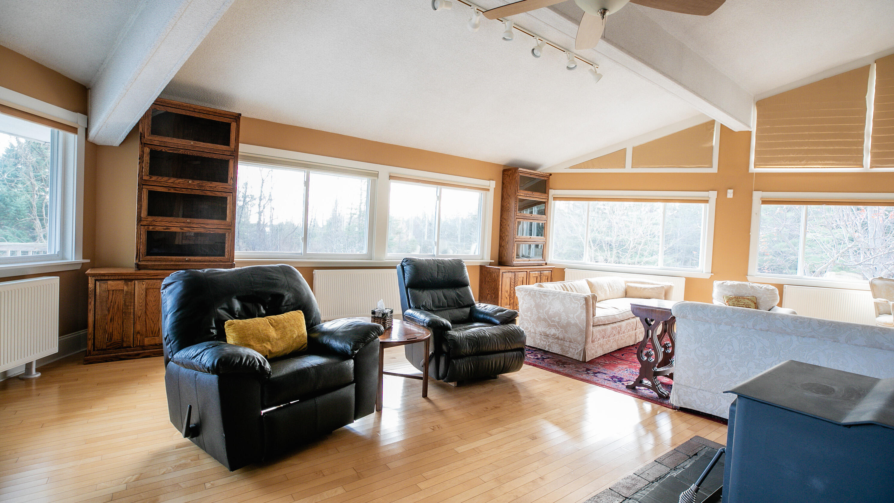 338 S Road Holden, ME 04429 - Photo 23 of 120 338 South Road Holden-52