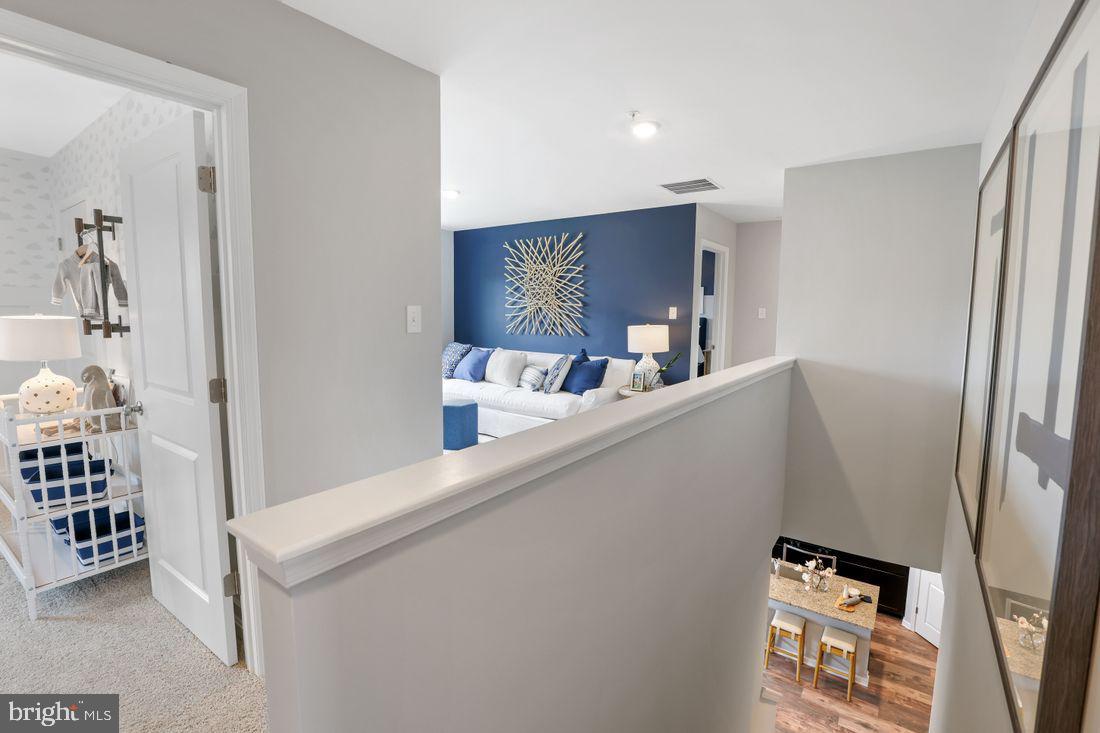 92 Open Gate Lane Shepherdstown, WV 25443 - Photo 37 of 40 a living room with furniture