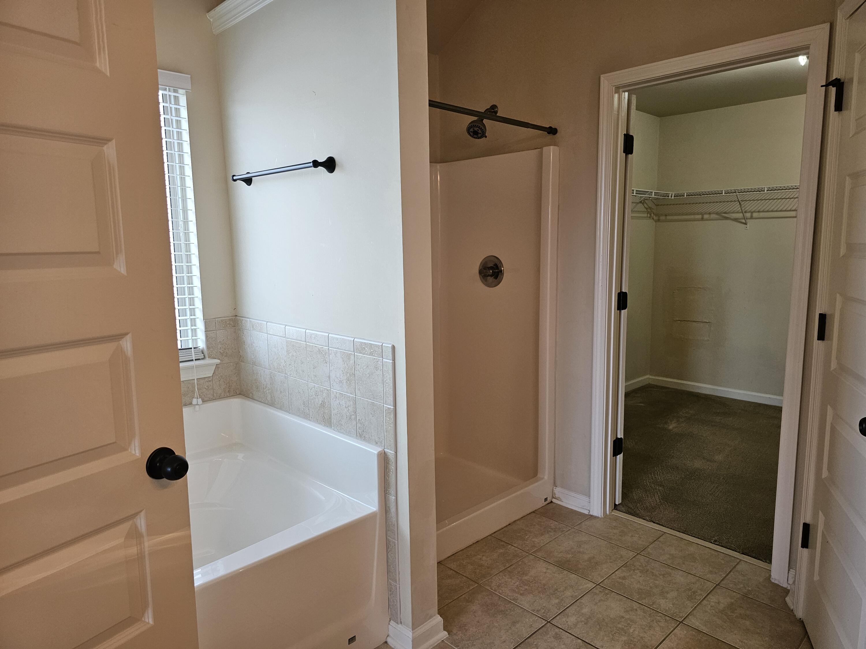3342 Grove Landing Circle Grovetown, GA 30813 - Photo 14 of 16 Primary Bath 3