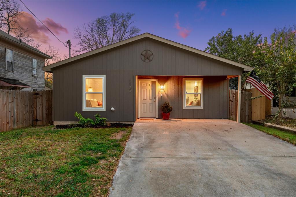 1124 North 13th Street Waco, TX 76707 - Photo 3 of 28