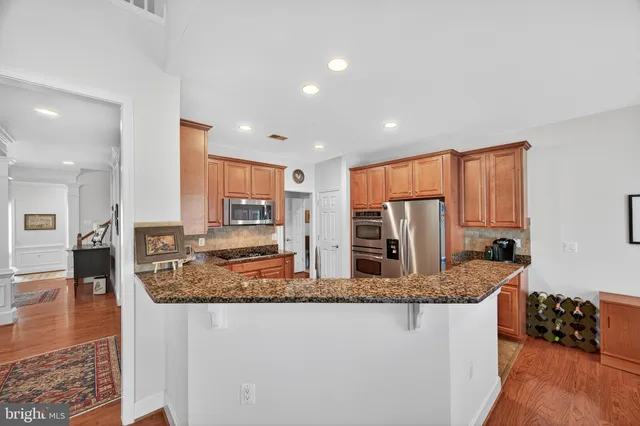 $875,000 | 20698 Crescent Pointe Place, Ashburn, VA 20147