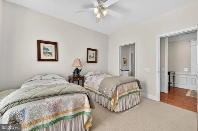 $875,000 | 20698 Crescent Pointe Place, Ashburn, VA 20147