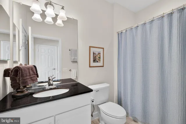 $875,000 | 20698 Crescent Pointe Place, Ashburn, VA 20147