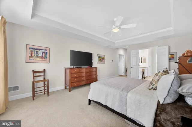 $875,000 | 20698 Crescent Pointe Place, Ashburn, VA 20147