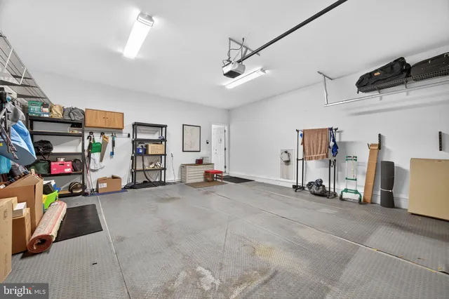 $875,000 | 20698 Crescent Pointe Place, Ashburn, VA 20147