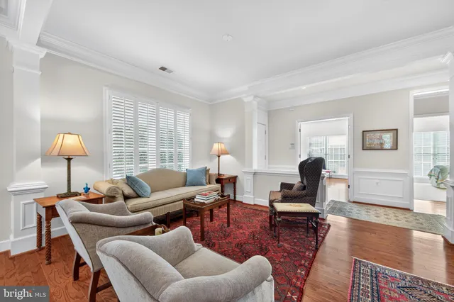 $875,000 | 20698 Crescent Pointe Place, Ashburn, VA 20147