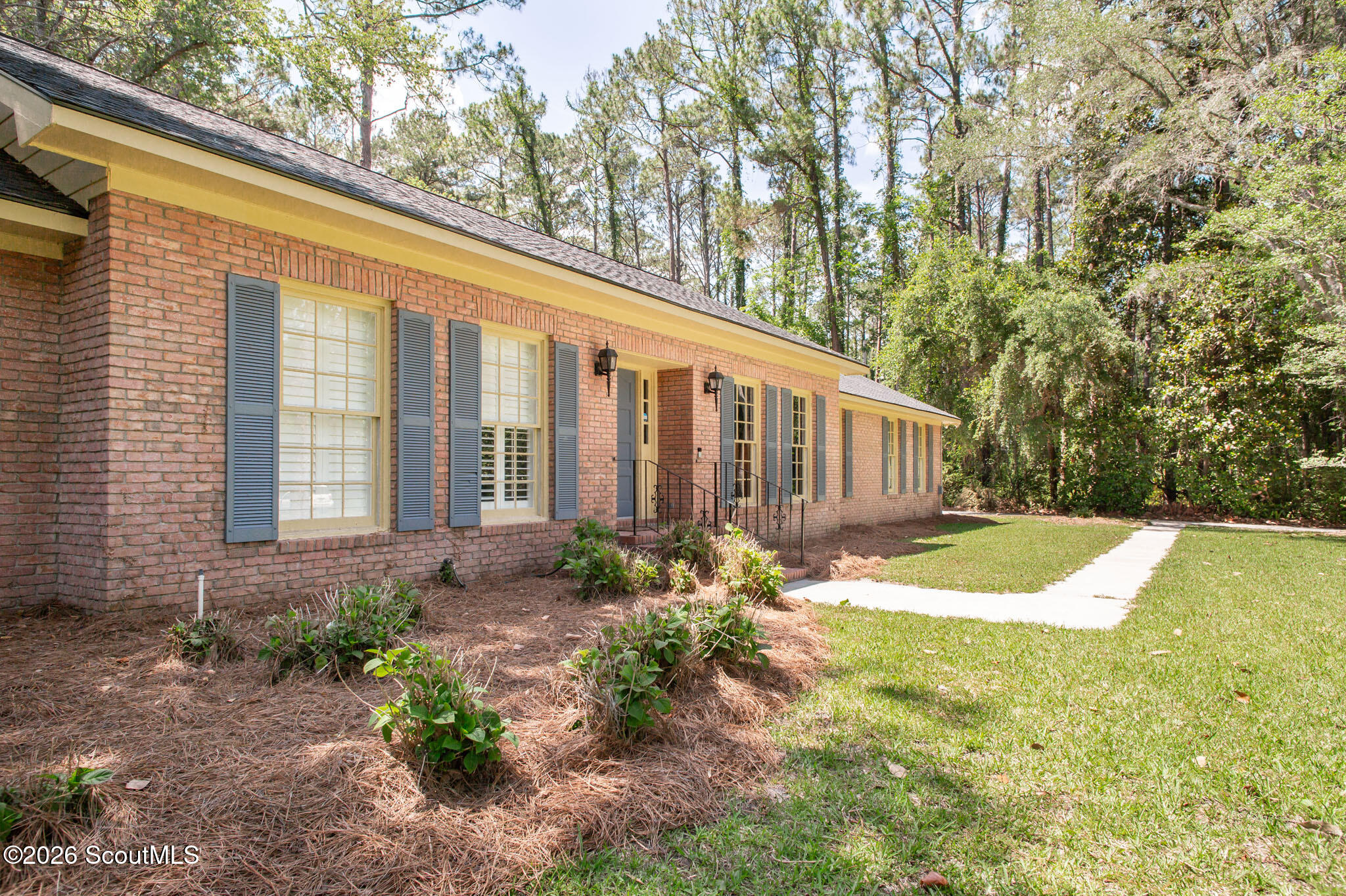1075 Wildwood Road Waycross, GA 31503 - Photo 5 of 49 3F8A9528