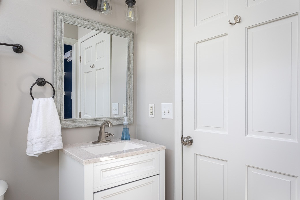6200 Jones Farm Road Wake Forest, NC 27587 - Photo 10 of 20 Bathroom