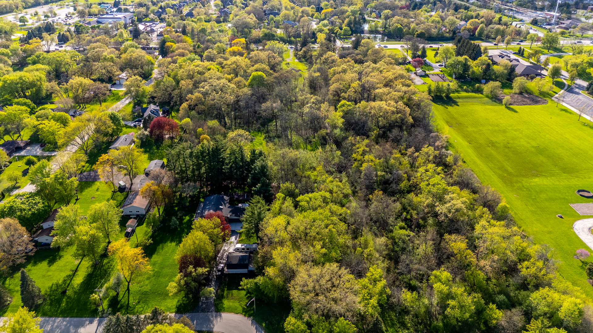 1001 Hunt Club Road Gurnee, IL 60031 - Photo 3 of 5