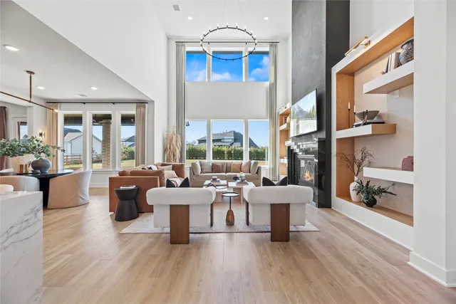 $1,225,000 | 7911 Deer Mdw Lane, Fulshear, TX 77406