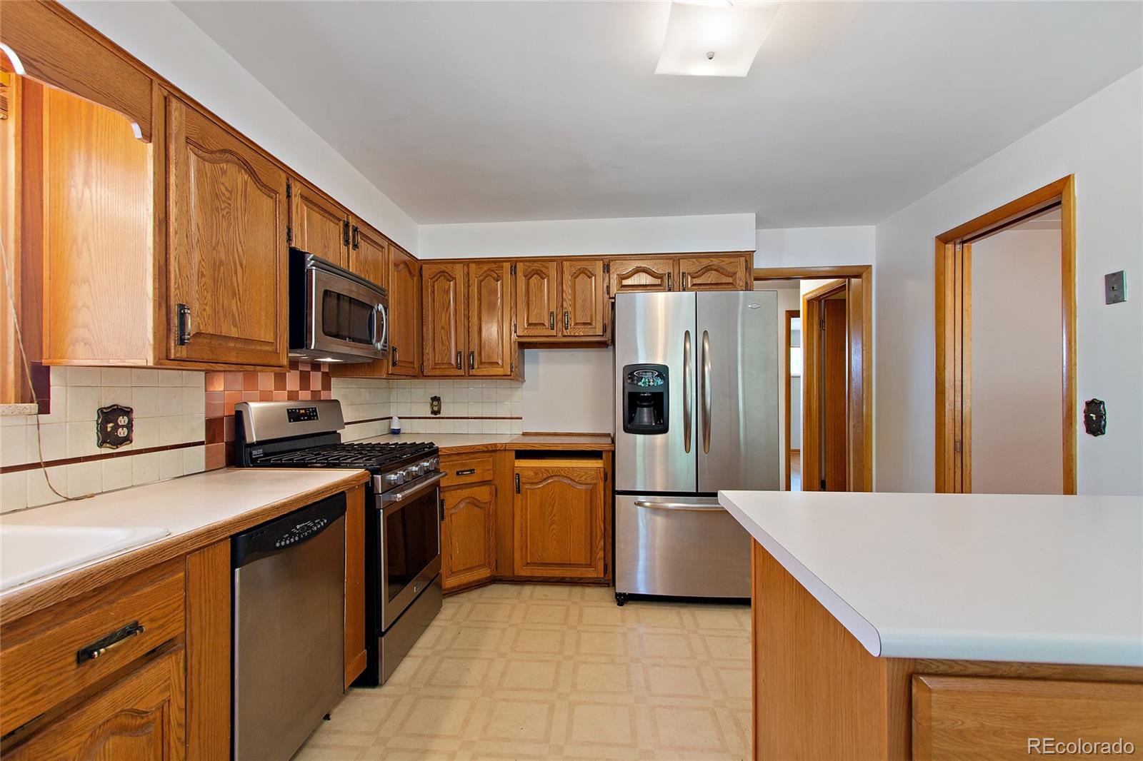 3521 Allison Street Wheat Ridge, CO 80033 - Photo 10 of 24 Gallery Image 10