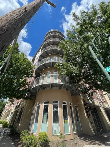 $3,000 | 910 West 25th Street, Unit 203, Austin, TX 78705