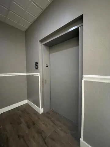 $3,000 | 910 West 25th Street, Unit 203, Austin, TX 78705