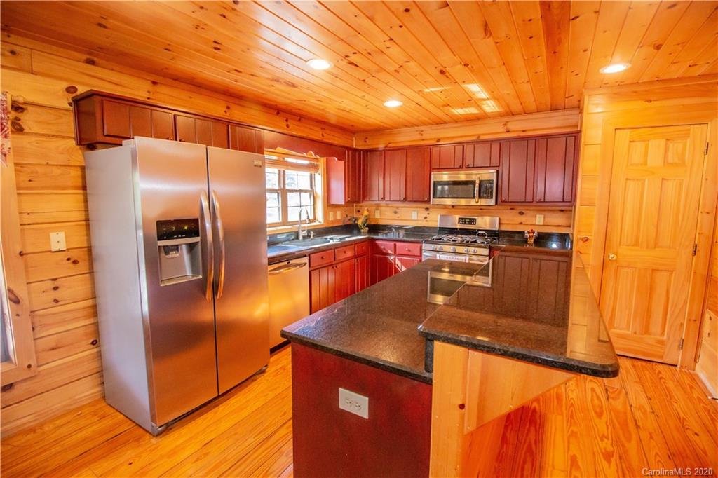 1367 Union Grove Road Harmony, NC 28634 - Photo 16 of 35 Gallery Image 16