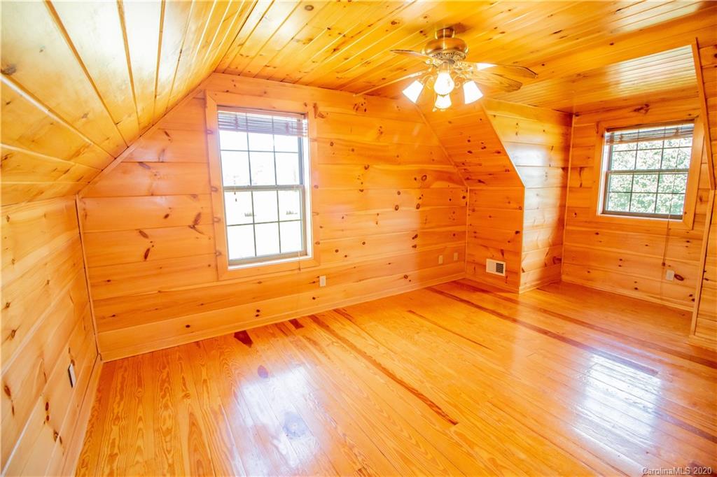 1367 Union Grove Road Harmony, NC 28634 - Photo 22 of 35 Gallery Image 22