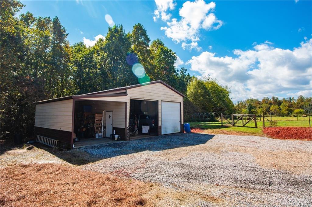 1367 Union Grove Road Harmony, NC 28634 - Photo 32 of 35 Gallery Image 32