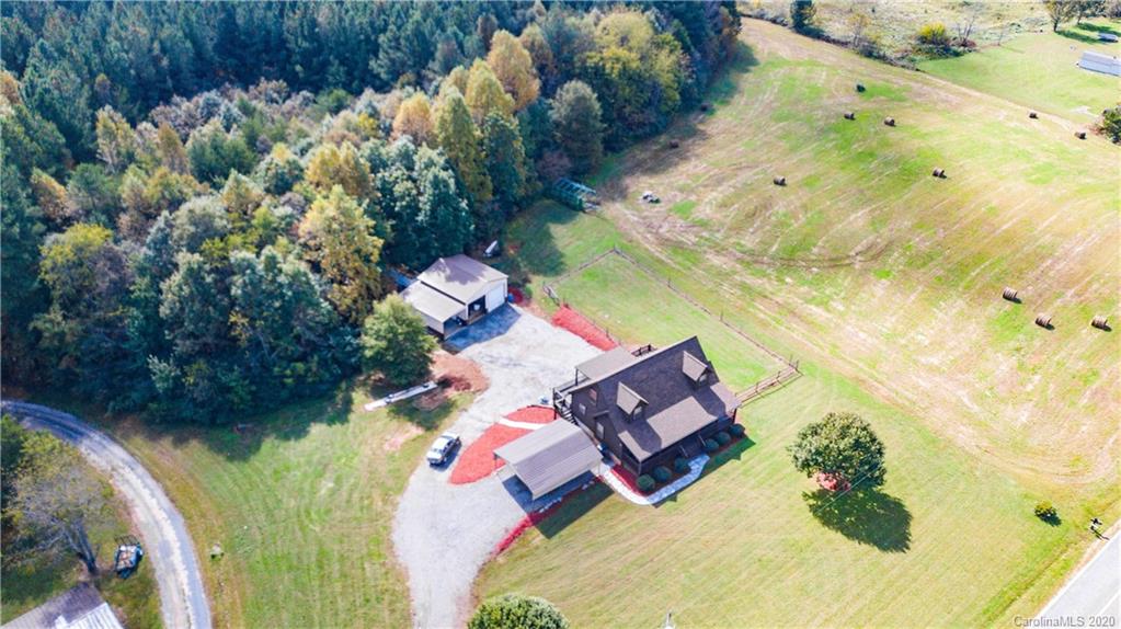 1367 Union Grove Road Harmony, NC 28634 - Photo 9 of 35 Gallery Image 9