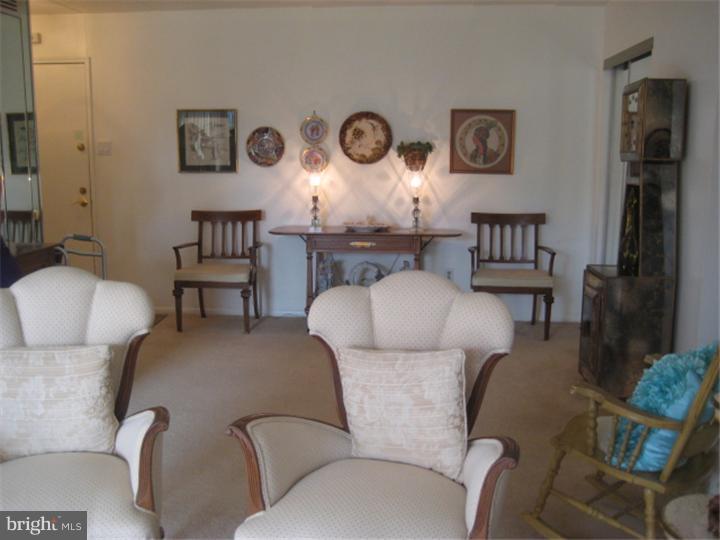 8910 Krewstown Road, Unit 117 Philadelphia, PA 19115 - Photo 8 of 24 Living Room