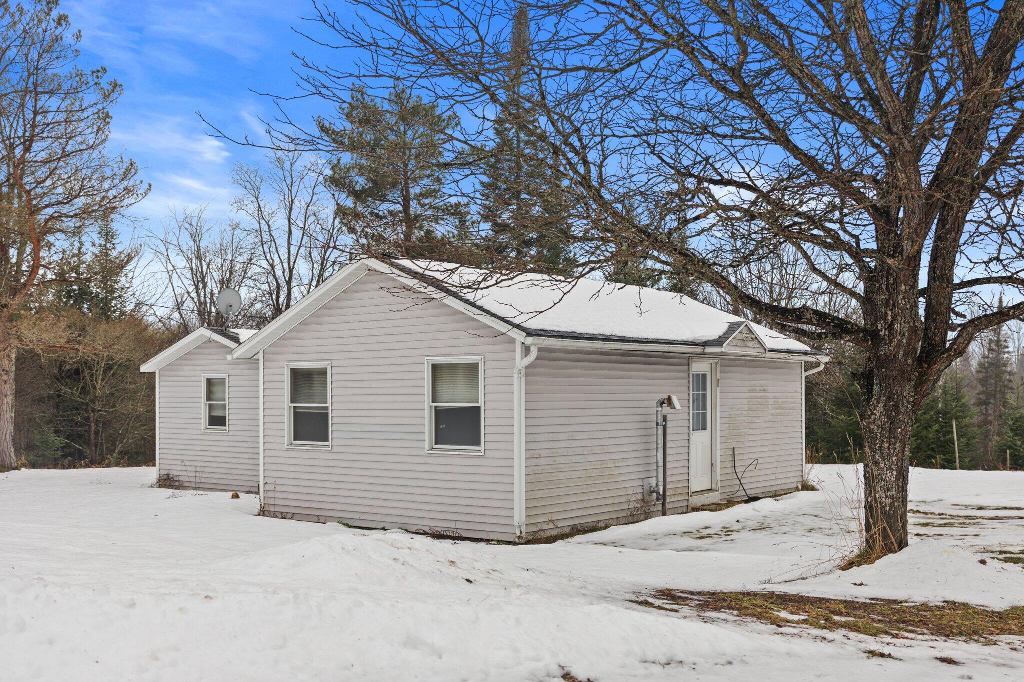 288 Kubacki Road Gaylord, MI 49735 - Photo 1 of 36 Gallery Image 1