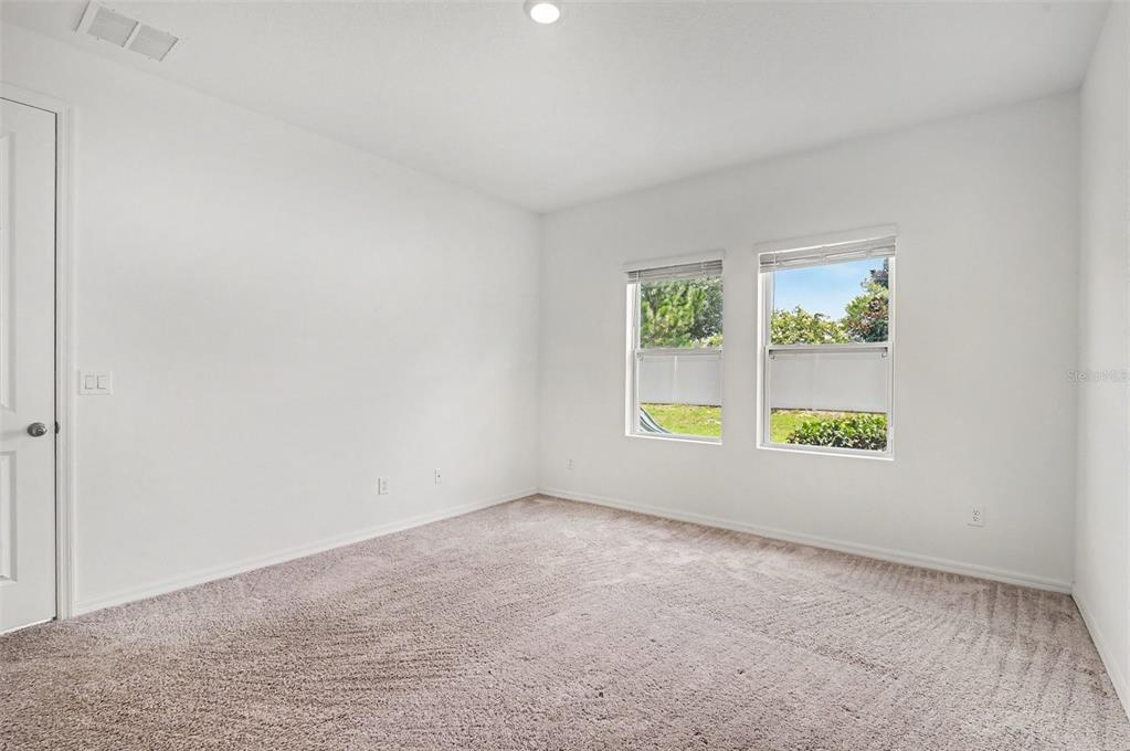 1034 Alabaster Way Deltona, FL 32725 - Photo 23 of 41