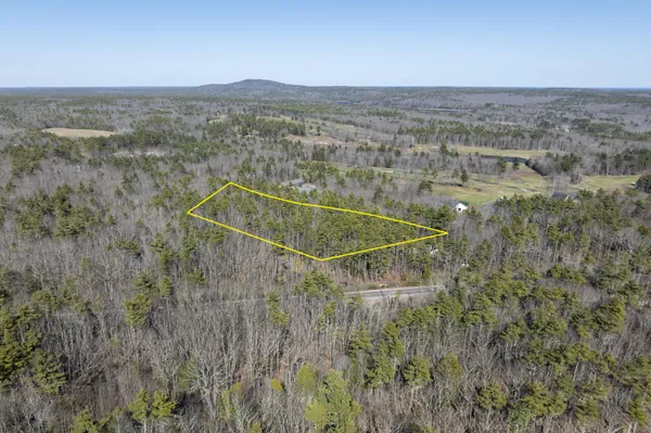 $326,000 | 20 Witchtrot Road, York, ME 03909