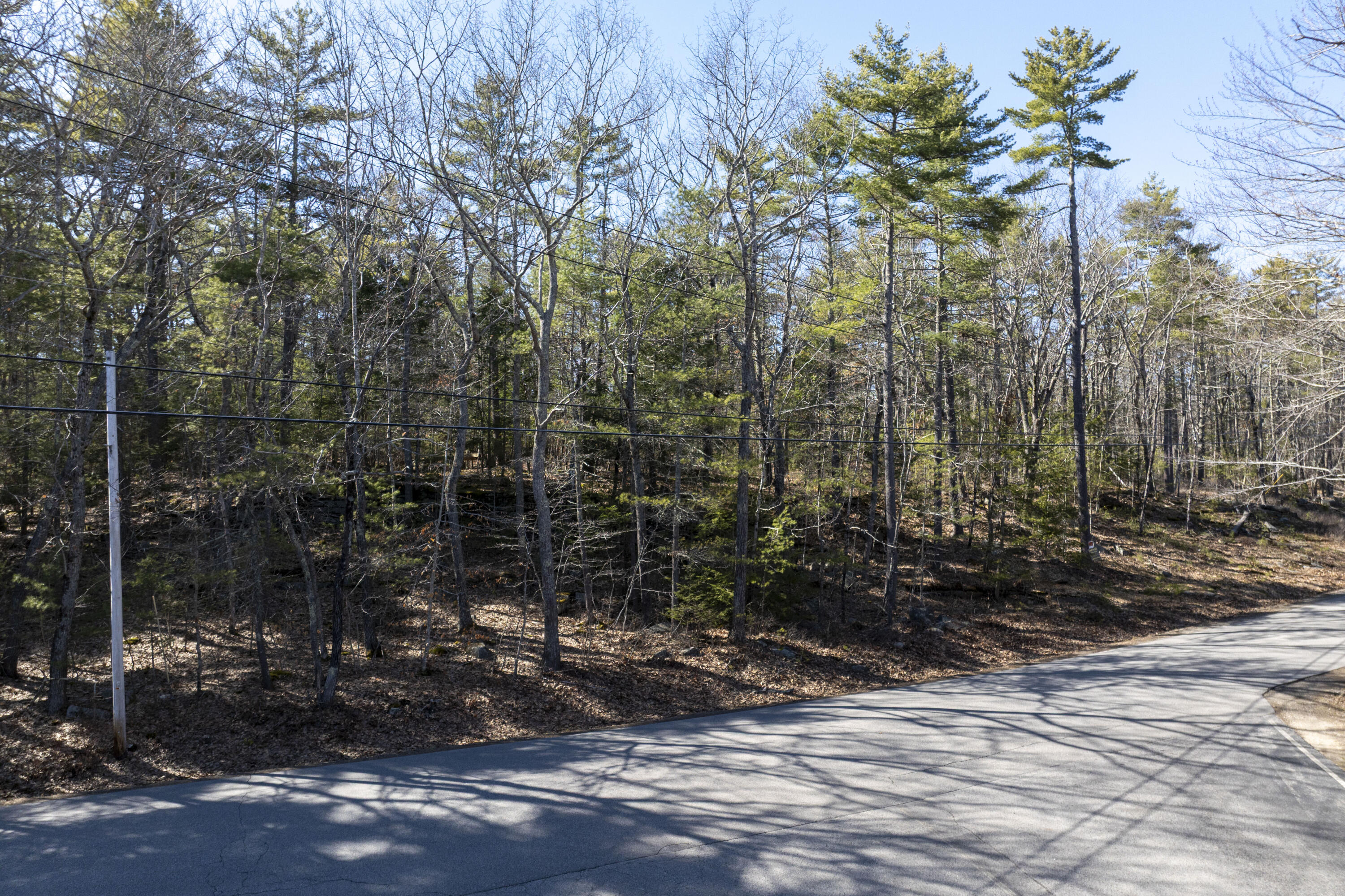 20 Witchtrot Road York, ME 03909 - Photo 2 of 9 01