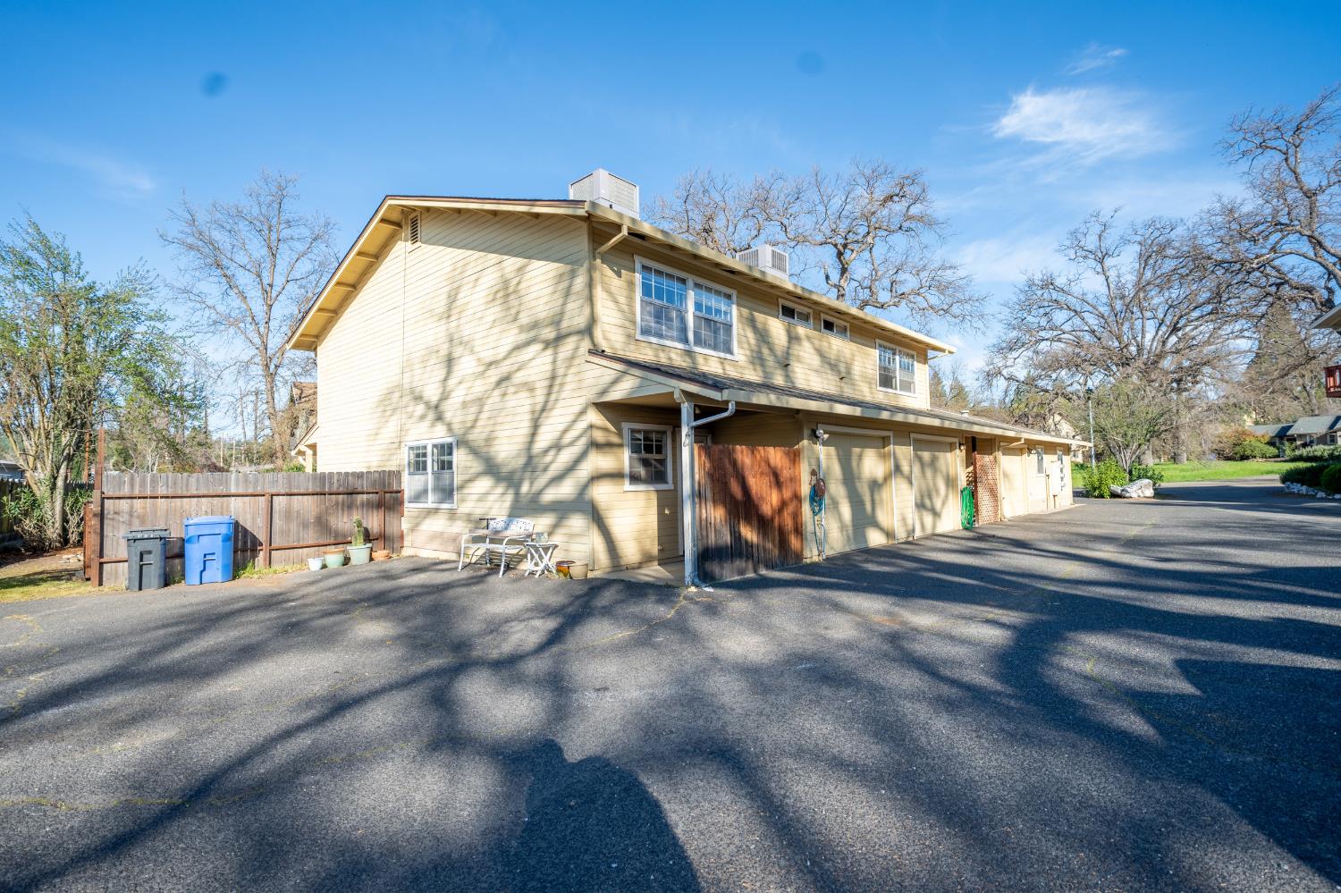 494 Surrey Court Murphys, CA 95247 - Photo 5 of 76