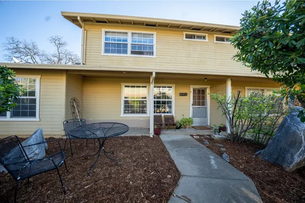 $1,095,000 | 494 Surrey Court, Murphys, CA 95247