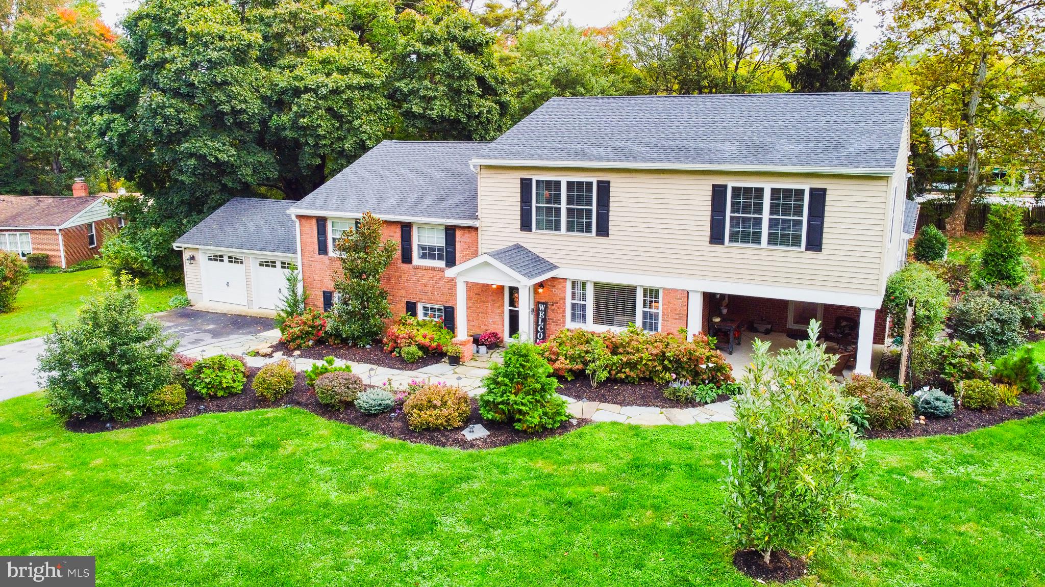 48 Anthony Wayne Drive Wayne, PA 19087 - Photo 2 of 52