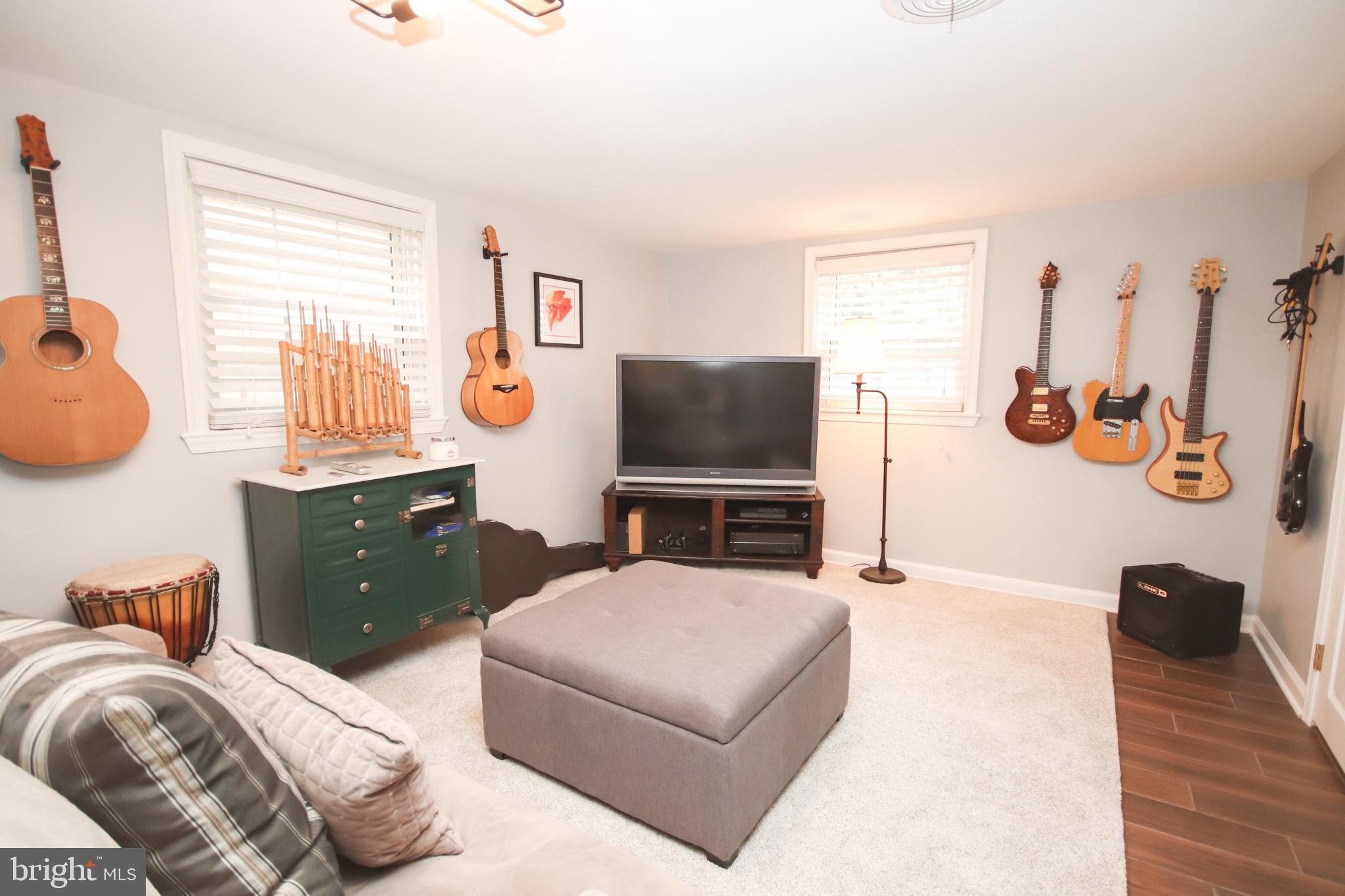48 Anthony Wayne Drive Wayne, PA 19087 - Photo 15 of 52