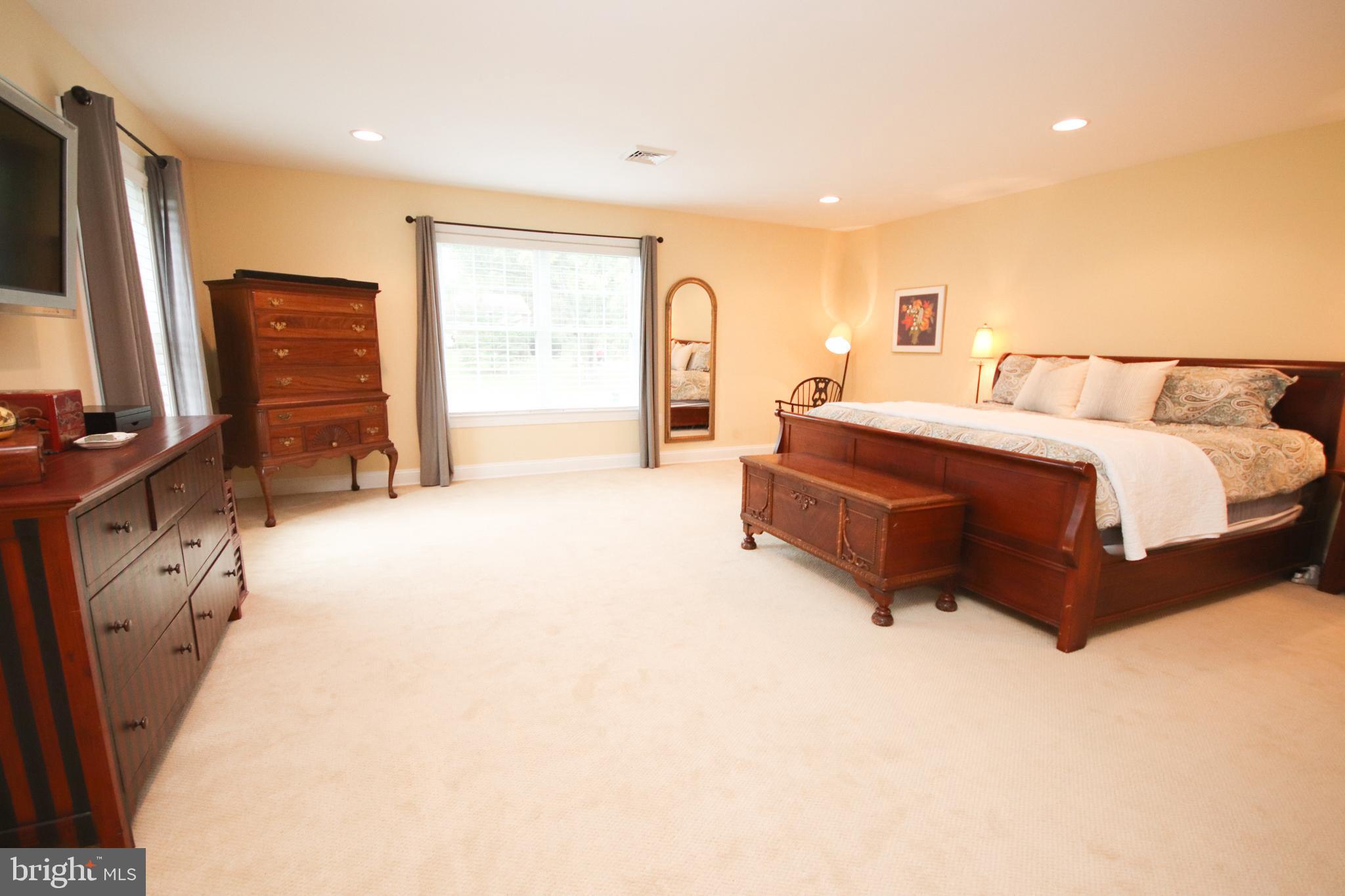 48 Anthony Wayne Drive Wayne, PA 19087 - Photo 26 of 52