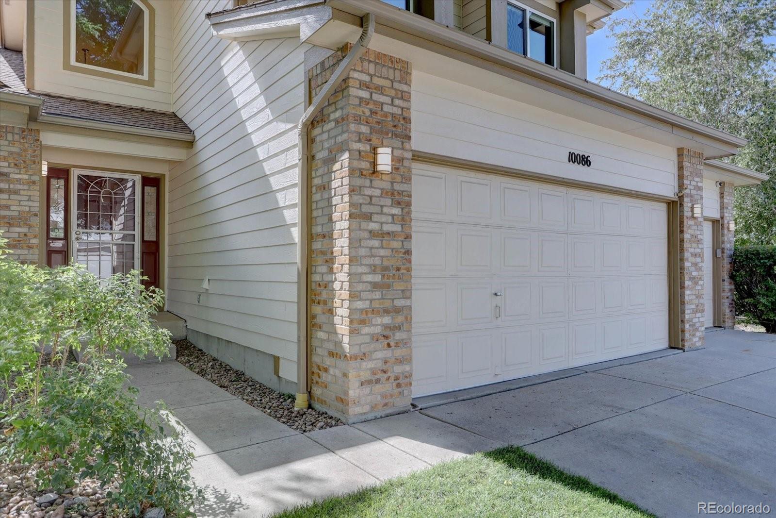 10086 Silver Maple Road Highlands Ranch, CO 80129 - Photo 3 of 50 Gallery Image 3