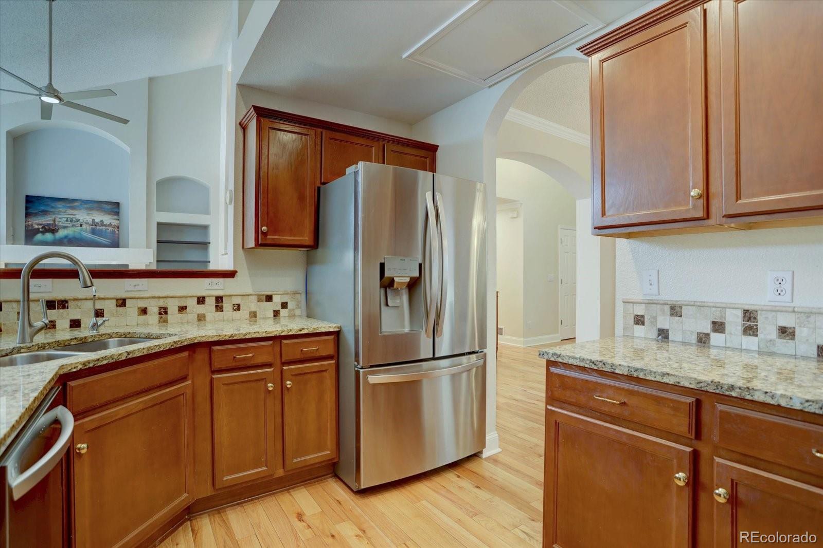 10086 Silver Maple Road Highlands Ranch, CO 80129 - Photo 10 of 50 Gallery Image 10