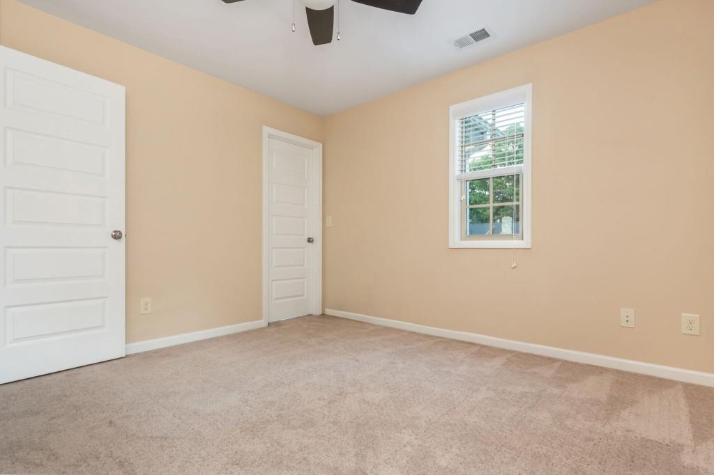 371 Hooper Street Southeast Atlanta, GA 30317 - Photo 23 of 29 an empty room with windows
