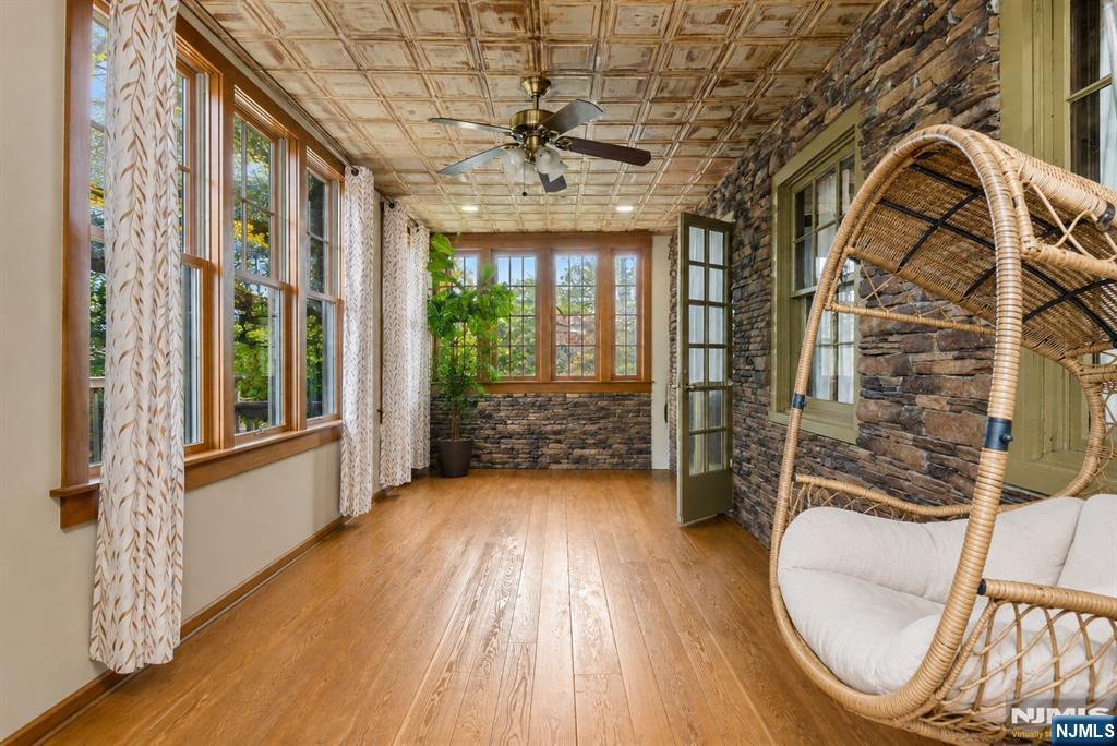 384 Anderson Street Hackensack, NJ 07601 - Photo 18 of 41