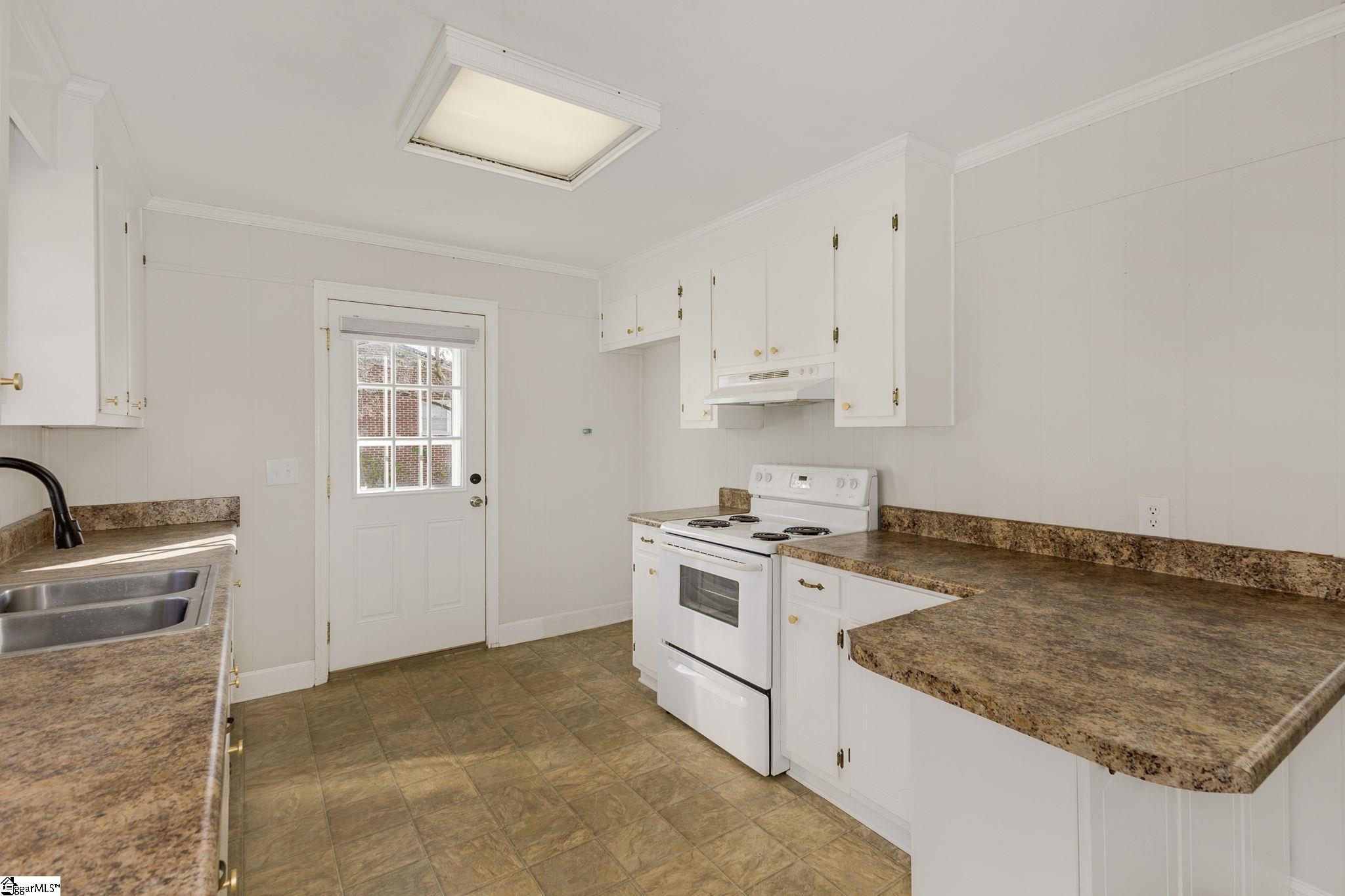 5 Latimer Street Honea Path, SC 29654 - Photo 14 of 47